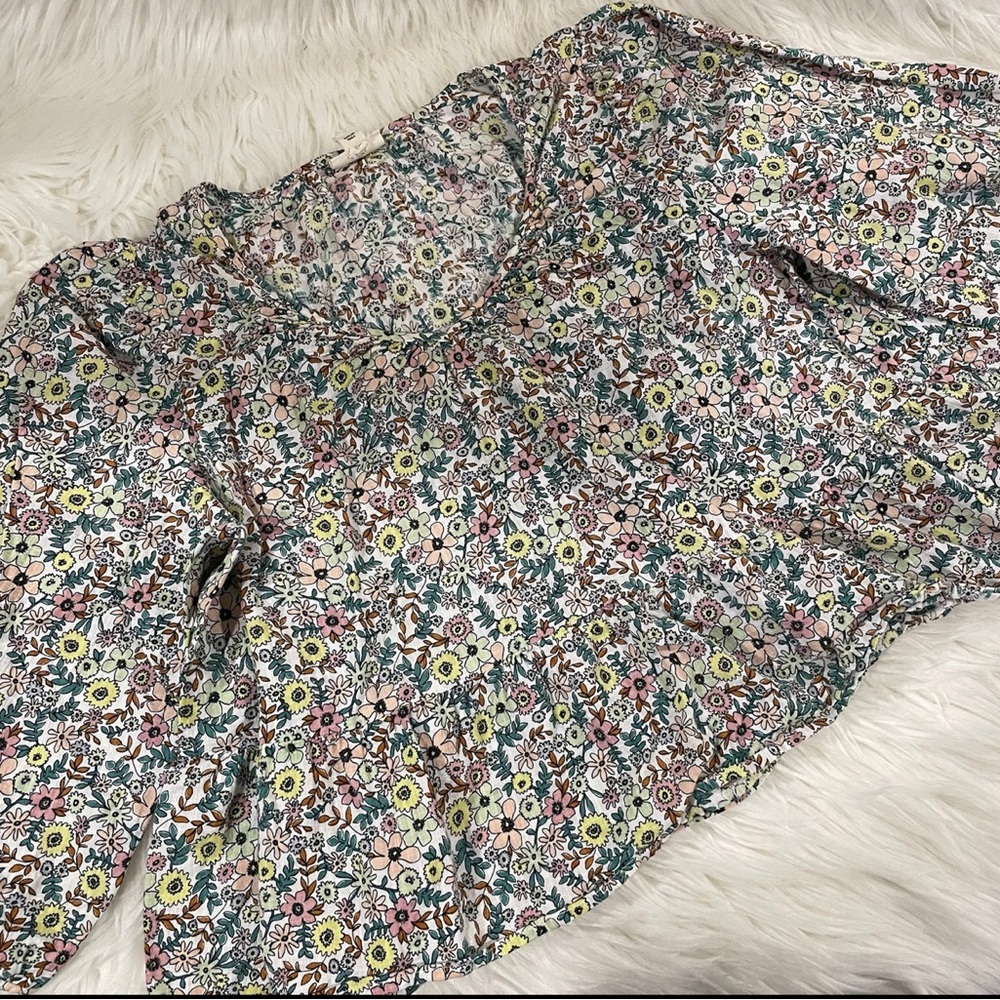 A.n.a. Floral Cropped Blouse
